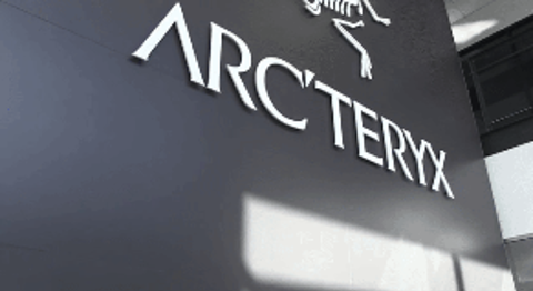 Video-Titelbild mit dem Firmenlogo von Arc'teryx